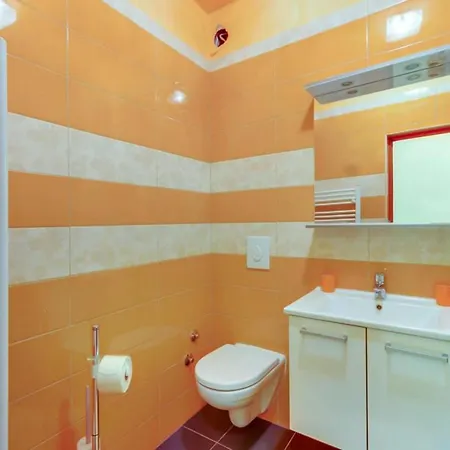 アパート Pansion Belvedere - Two Bedroom With Terrace Oliva マリ・ロシニュ